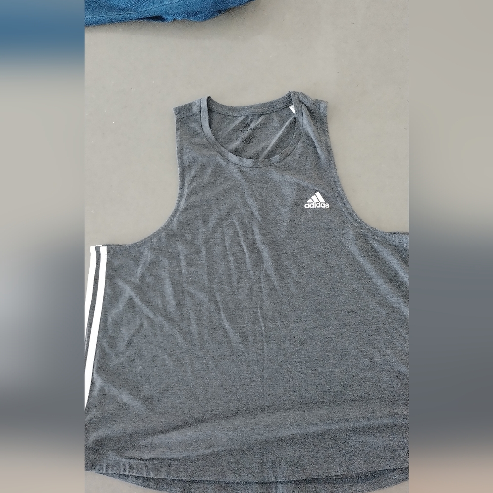 Adidas Gray Tank Top wide/Loose Fit